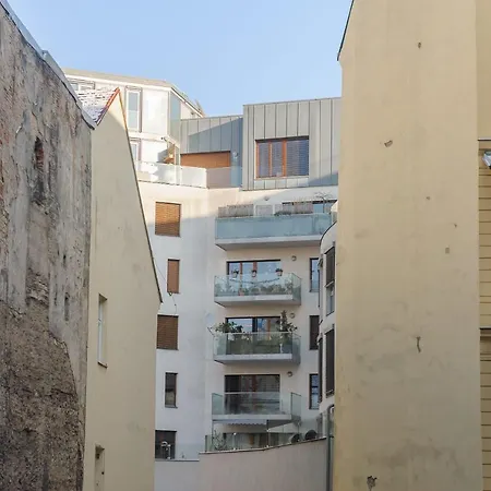 Appartement Luxury Three-room *