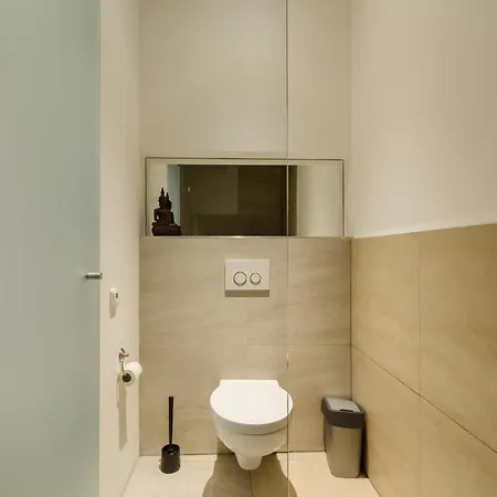 Luxury Three-room * براغ