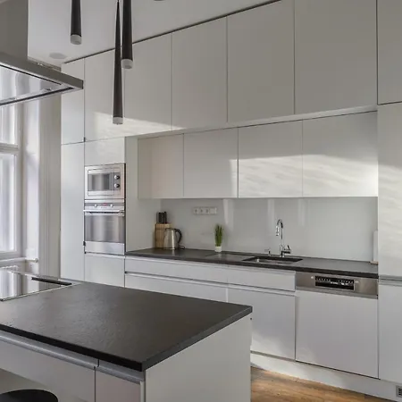 דירה Luxury Three-room *